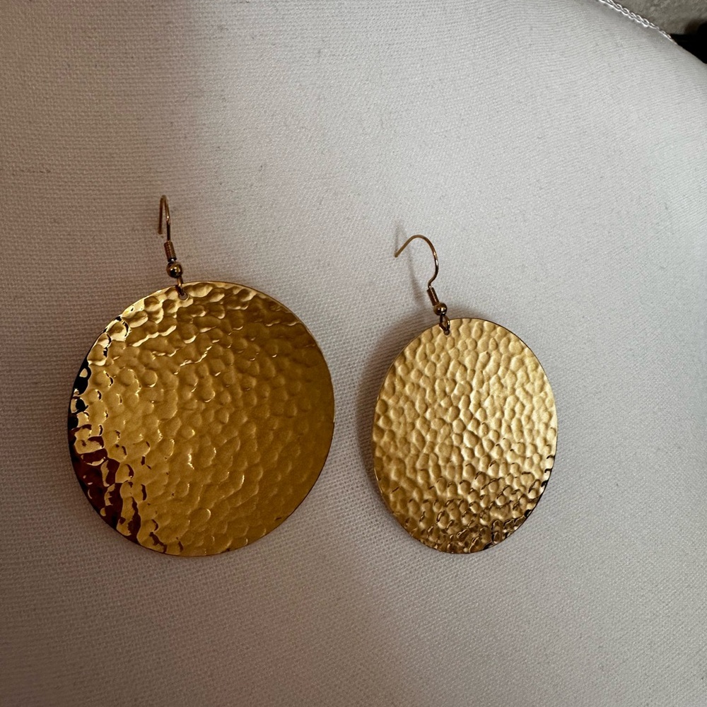 JBLOOM 1 inch Gold Hammered Earrings